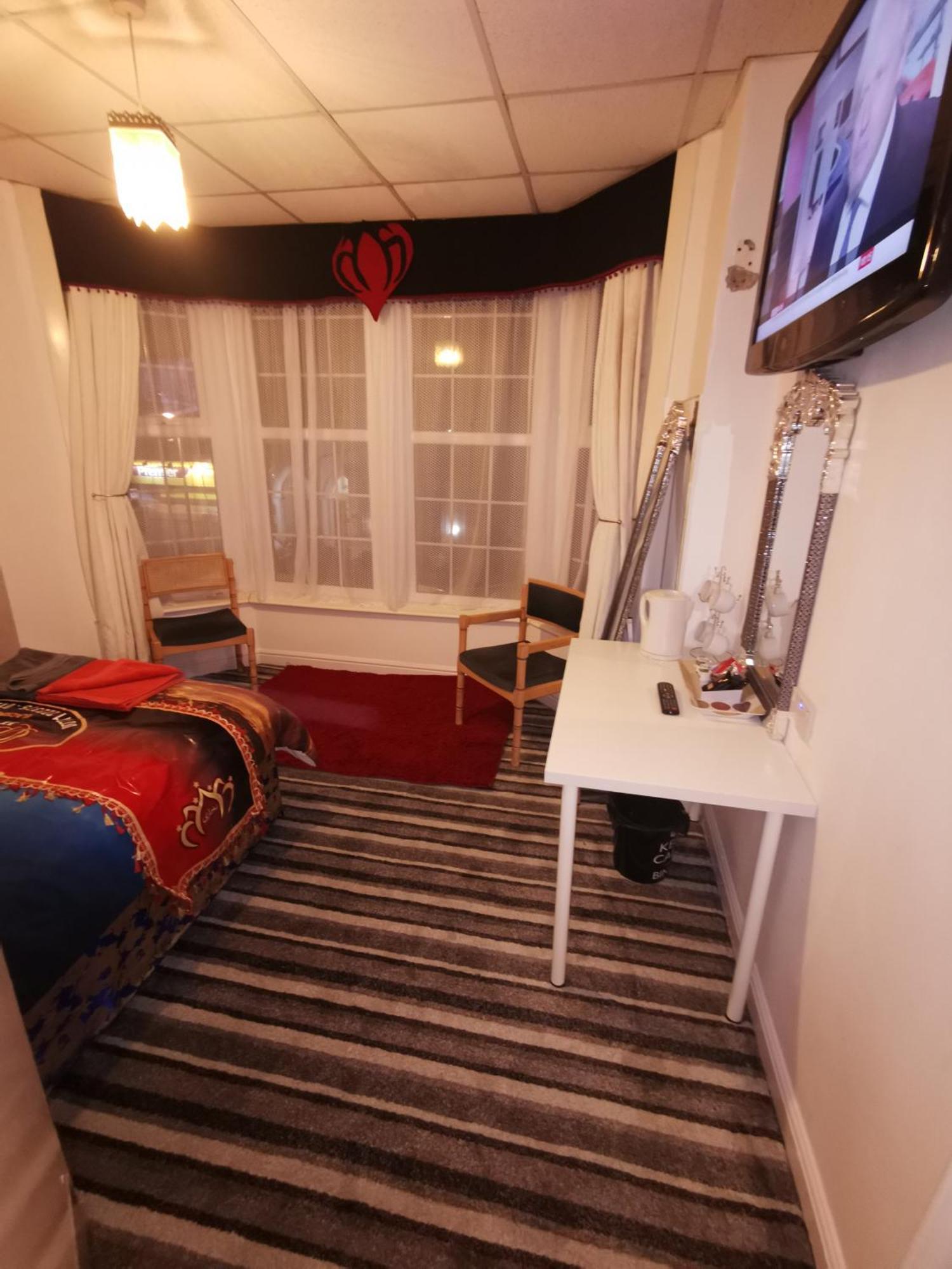 Bukhari 4* Blackpool